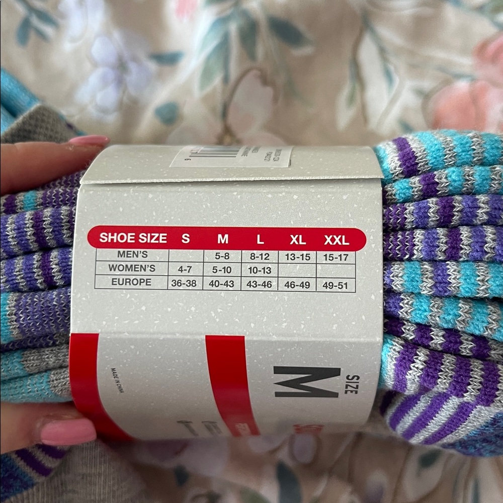 Saucony Women’s no show socks - Picture 2 of 4